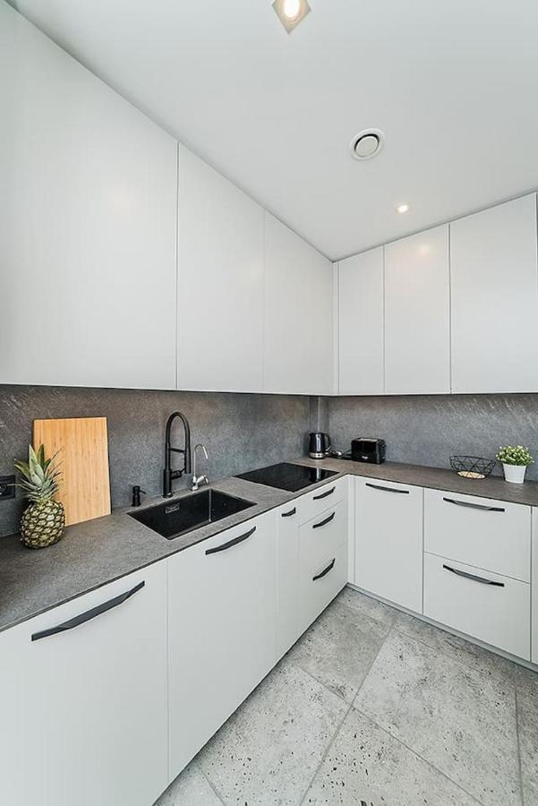 Lovely Apartment With Private Terrace By Urban Rent 考纳斯 外观 照片